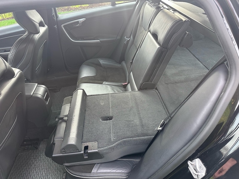 Used Volvo V60 2014 for sale - 77591432: Photo 47