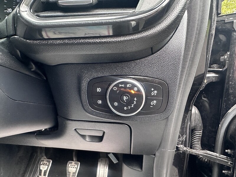 Used Ford Fiesta 2020 for sale - 75957539: Photo 32