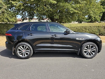 Used Jaguar F-Pace 2017 for sale - 79474877: Photo
