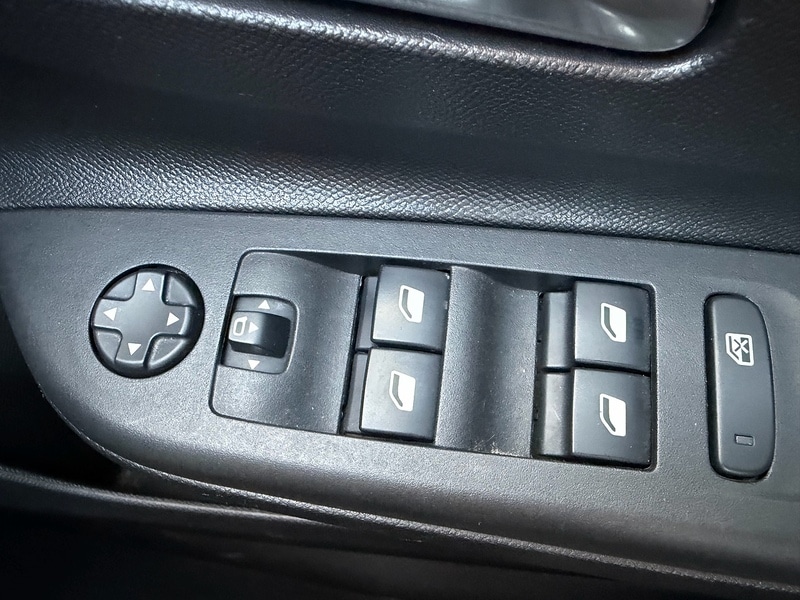 Used Vauxhall Corsa 2021 for sale - 76798793: Photo 37