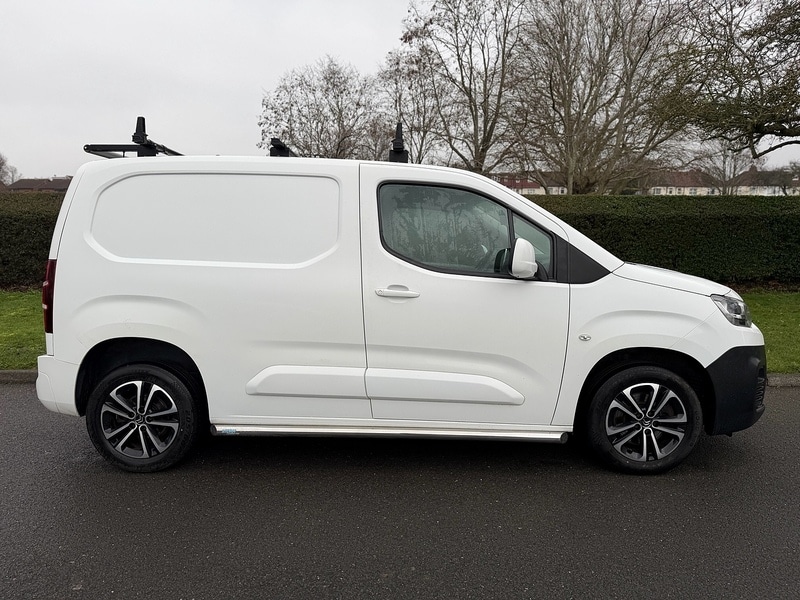 Used Citroen Berlingo 2020 for sale - 77629985: Photo 2