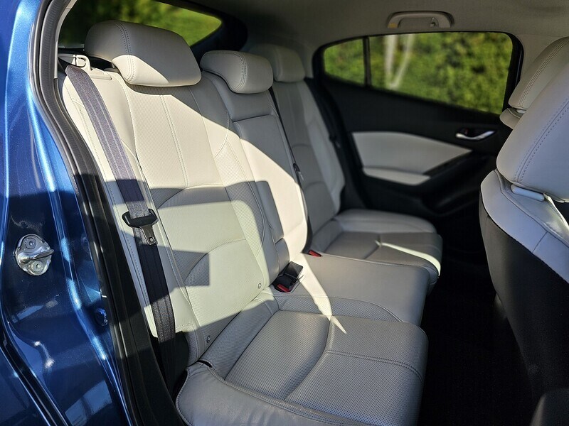 Used Mazda Mazda3 2017 for sale - 77564104: Photo 33