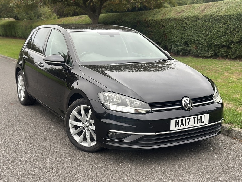 Used Volkswagen Golf 2017 for sale - 76022445: Photo 1