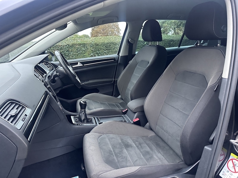 Used Volkswagen Golf 2017 for sale - 76022445: Photo 18