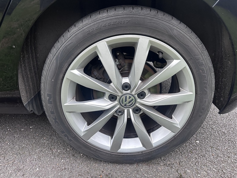 Used Volkswagen Golf 2017 for sale - 76022445: Photo 30