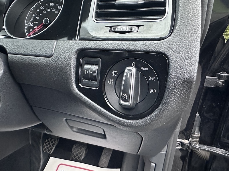 Used Volkswagen Golf 2017 for sale - 76022445: Photo 33