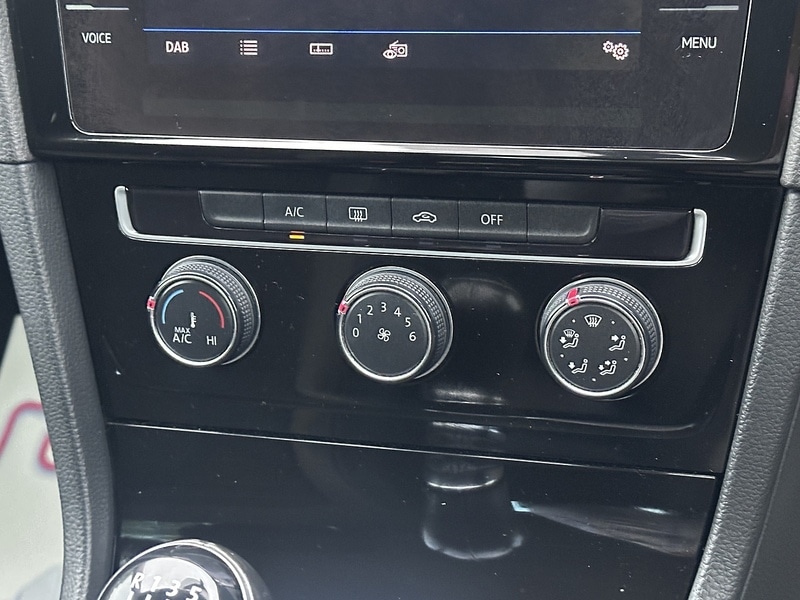 Used Volkswagen Golf 2017 for sale - 76022445: Photo 43