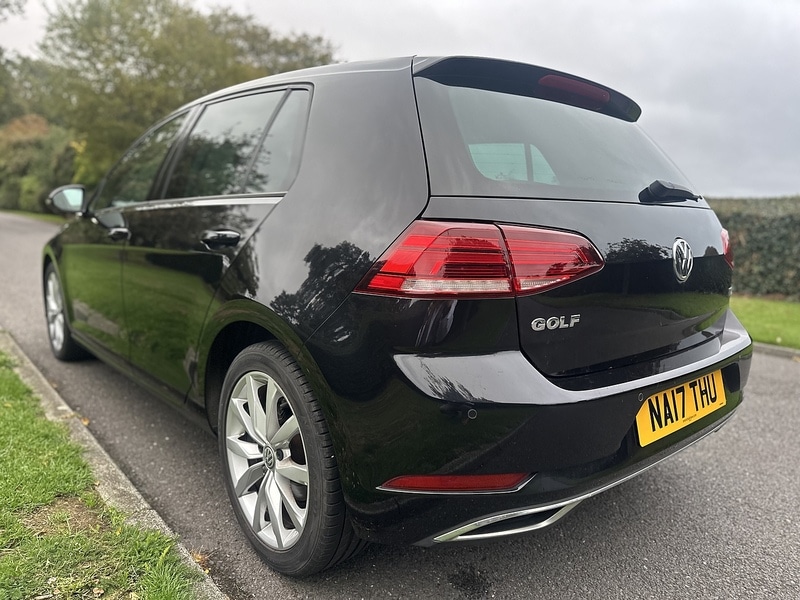Used Volkswagen Golf 2017 for sale - 76022445: Photo 8