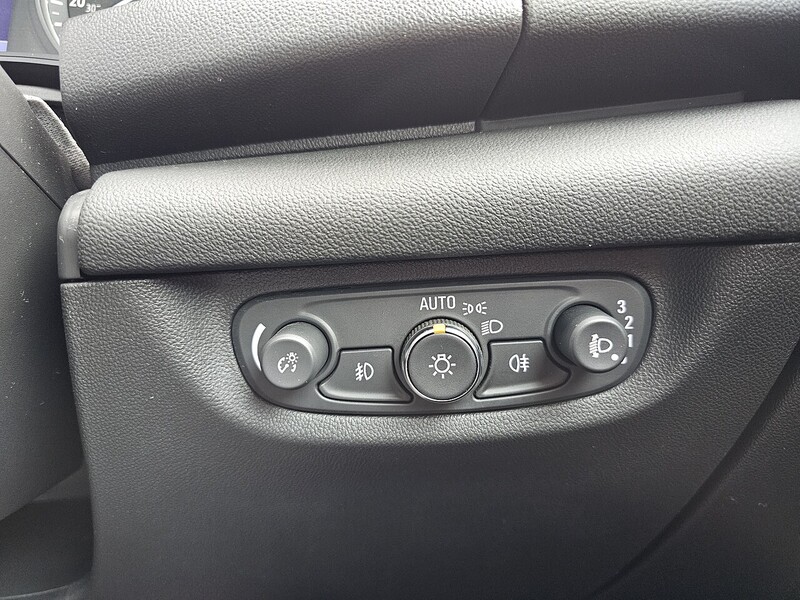 Used Vauxhall Insignia 2018 for sale - 76662436: Photo 24