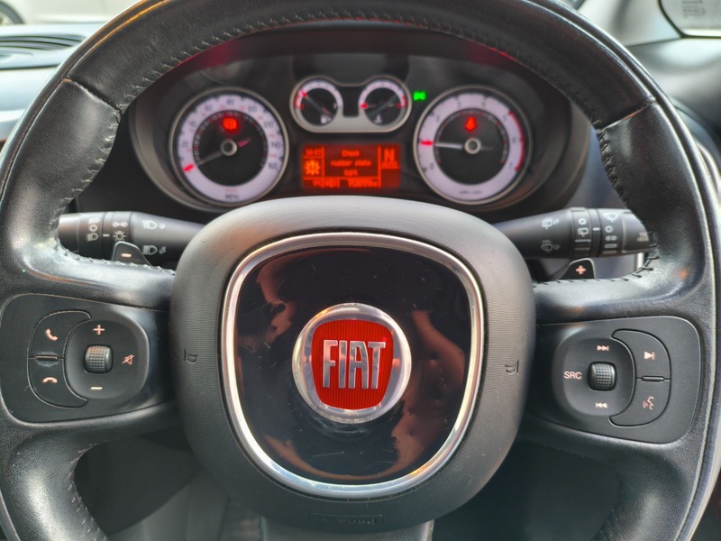Used Fiat 500L 2014 for sale - 76941698: Photo 12
