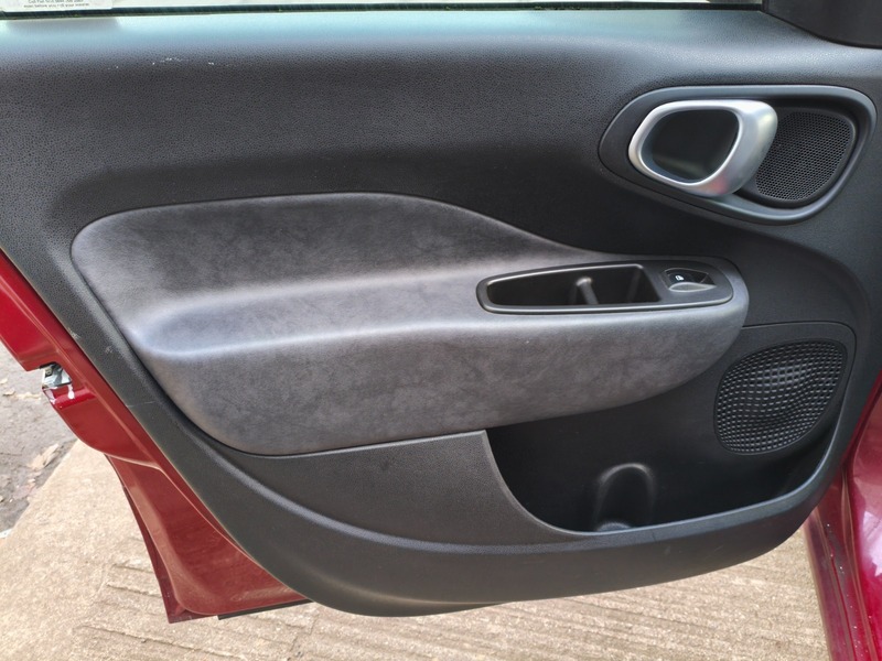 Used Fiat 500L 2014 for sale - 76941698: Photo 39