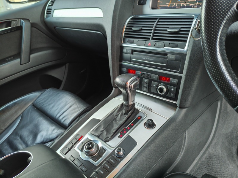 Used Audi Q7 2012 for sale - 76304527: Photo 16
