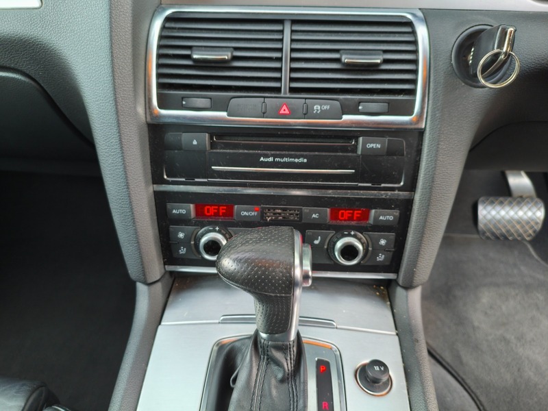 Used Audi Q7 2012 for sale - 76304527: Photo 21
