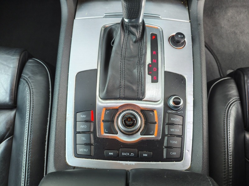 Used Audi Q7 2012 for sale - 76304527: Photo 22
