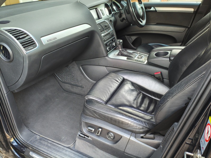 Used Audi Q7 2012 for sale - 76304527: Photo 28