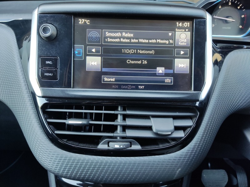 Used Peugeot 2008 2015 for sale - 77558369: Photo 20