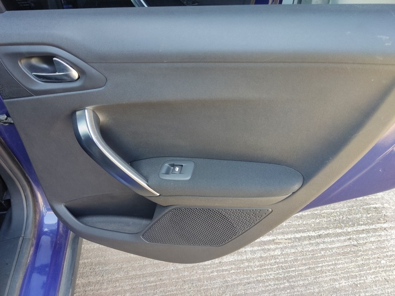 Used Peugeot 2008 2015 for sale - 77558369: Photo 36