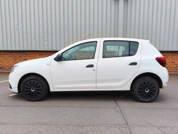 Used Dacia Sandero 2019 for sale - 78646131: Photo