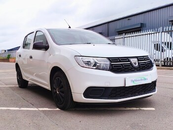Used Dacia Sandero 2019 for sale - 78646131: Photo