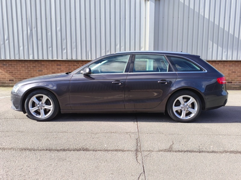 Used Audi A4 2012 for sale - 77891431: Photo 3