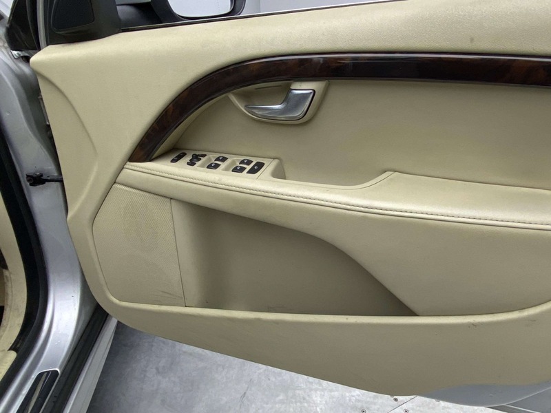 Used Volvo S80 2014 for sale - 77053669: Photo 29