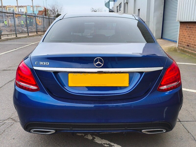 Used Mercedes-Benz C Class 2015 for sale - 77937536: Photo 9