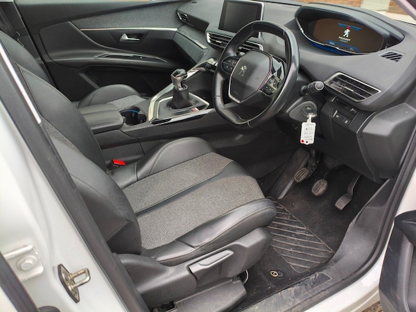 Used Peugeot 5008 2020 for sale - 76173511: Photo 14