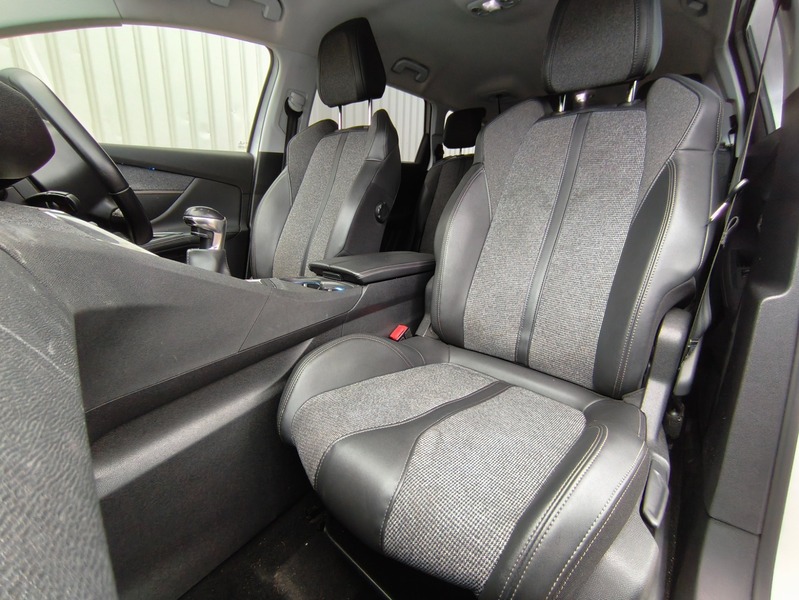Used Peugeot 5008 2020 for sale - 76173511: Photo 26