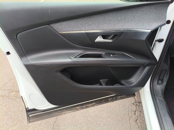 Used Peugeot 5008 2020 for sale - 76173511: Photo 38