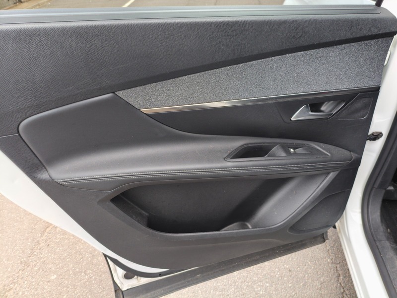 Used Peugeot 5008 2020 for sale - 76173511: Photo 50