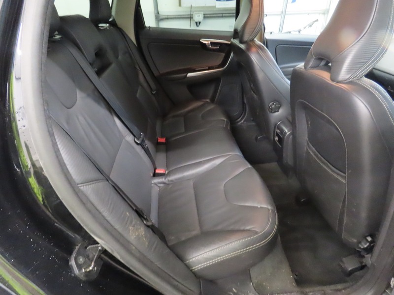 Used Volvo XC60 2012 for sale - 77584212: Photo 12