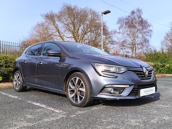 Used Renault Megane 2016 for sale - 77572461: Photo