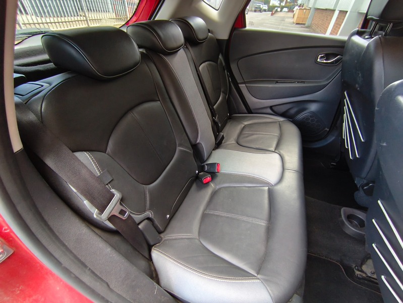 Used Renault Captur 2017 for sale - 76098369: Photo 42