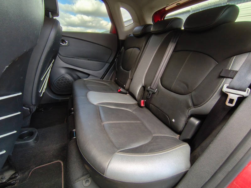 Used Renault Captur 2017 for sale - 76098369: Photo 44