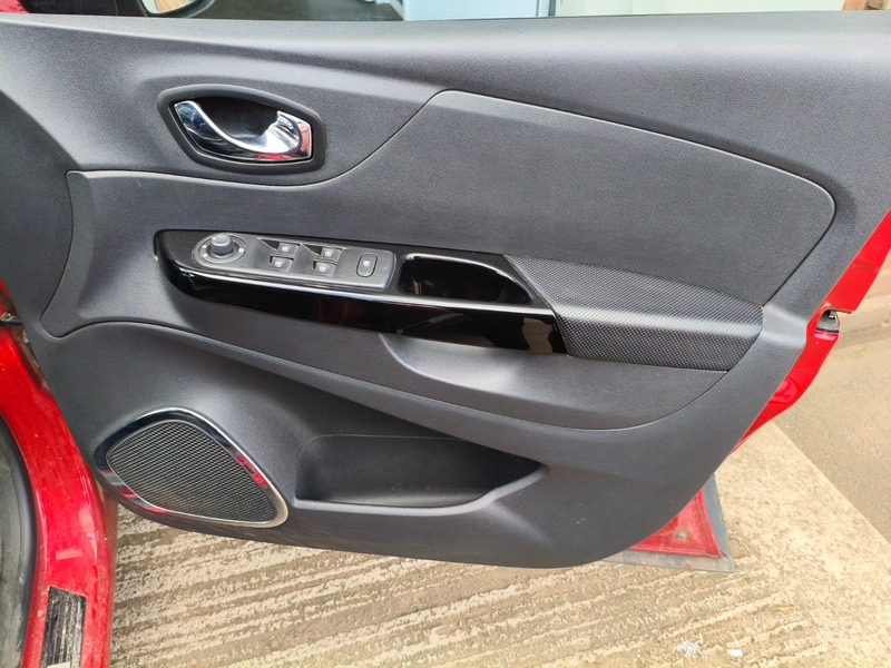 Used Renault Captur 2017 for sale - 76098369: Photo 46