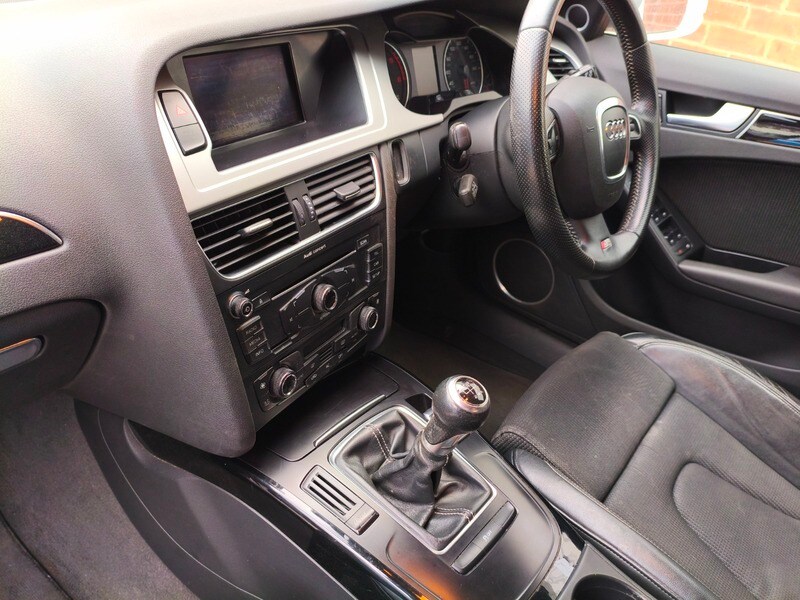 Used Audi A4 2011 for sale - 78140862: Photo 28