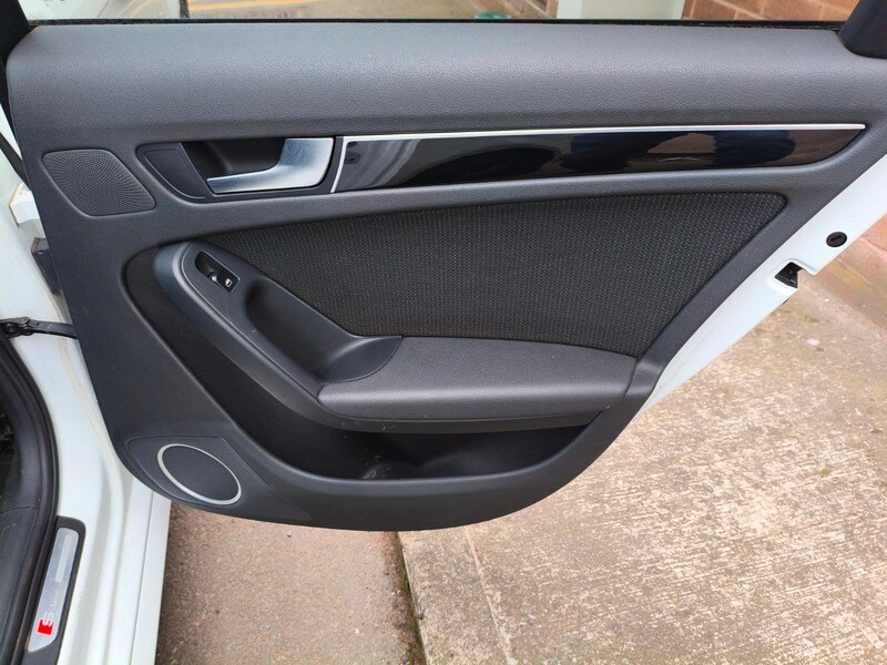 Used Audi A4 2011 for sale - 78140862: Photo 34