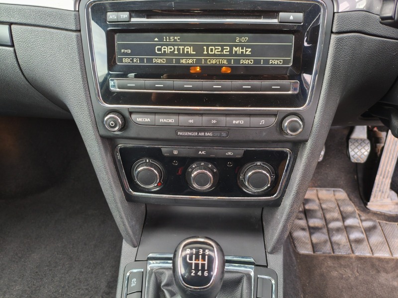 Used Skoda Superb 2014 for sale - 77636874: Photo 19