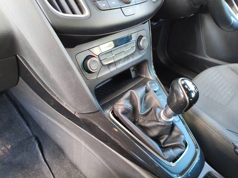 Used Ford Focus 2015 for sale - 76686902: Photo 23