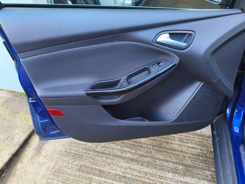 Used Ford Focus 2015 for sale - 76686902: Photo 34