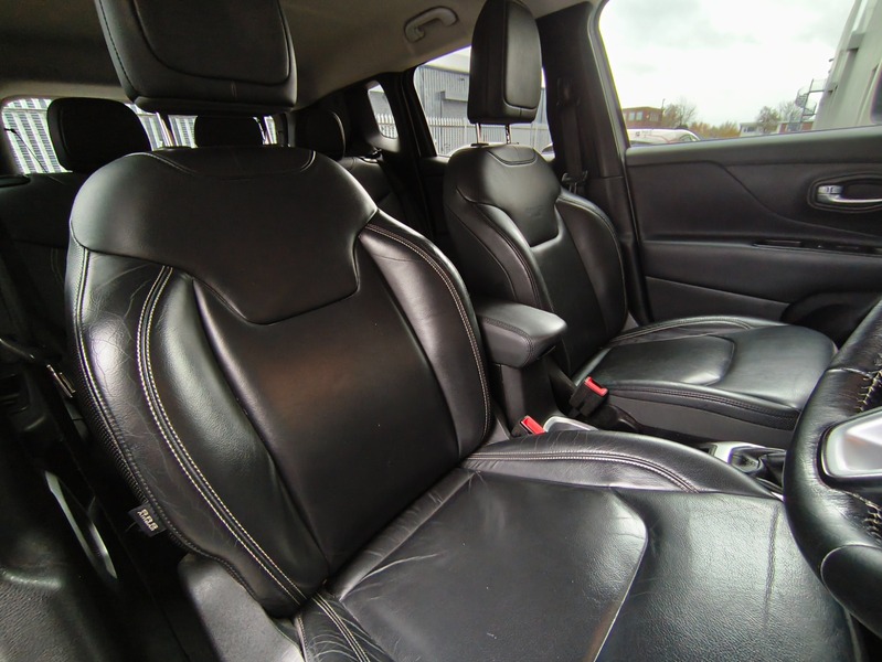 Used Jeep Renegade 2016 for sale - 76665886: Photo 21