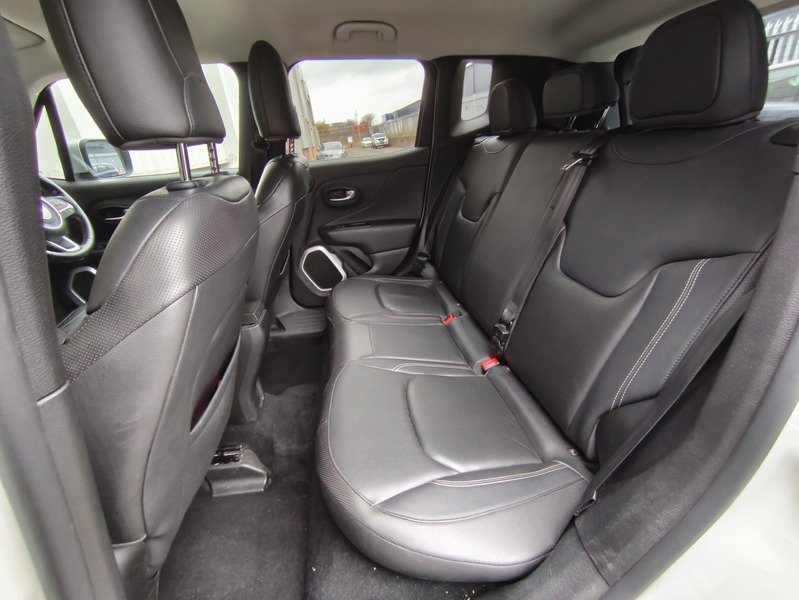 Used Jeep Renegade 2016 for sale - 76665886: Photo 33