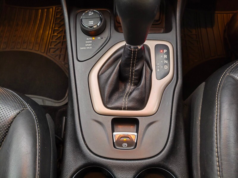 Used Jeep Cherokee 2015 for sale - 77521750: Photo 28