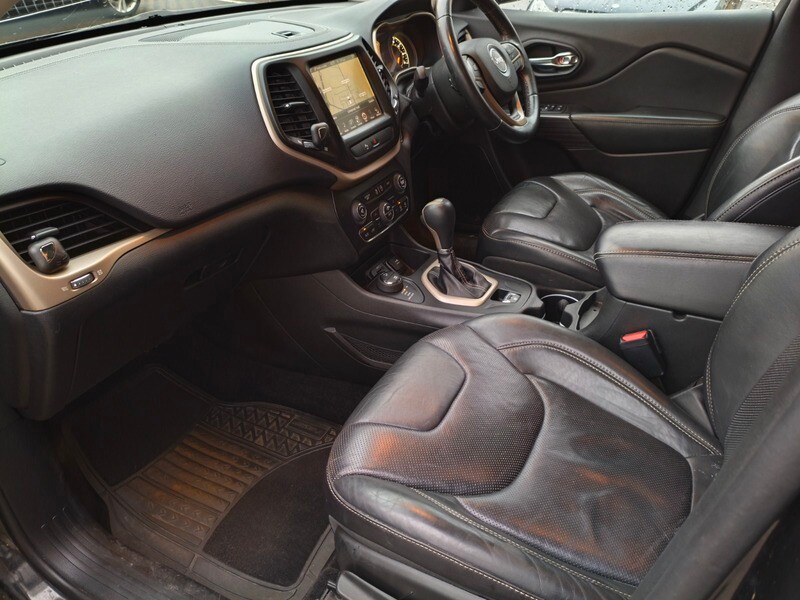 Used Jeep Cherokee 2015 for sale - 77521750: Photo 31