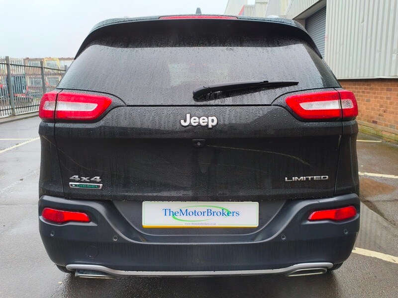 Used Jeep Cherokee 2015 for sale - 77521750: Photo 9