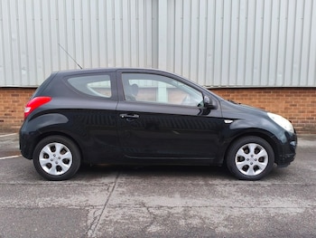Used Hyundai i20 2010 for sale - 78966724: Photo
