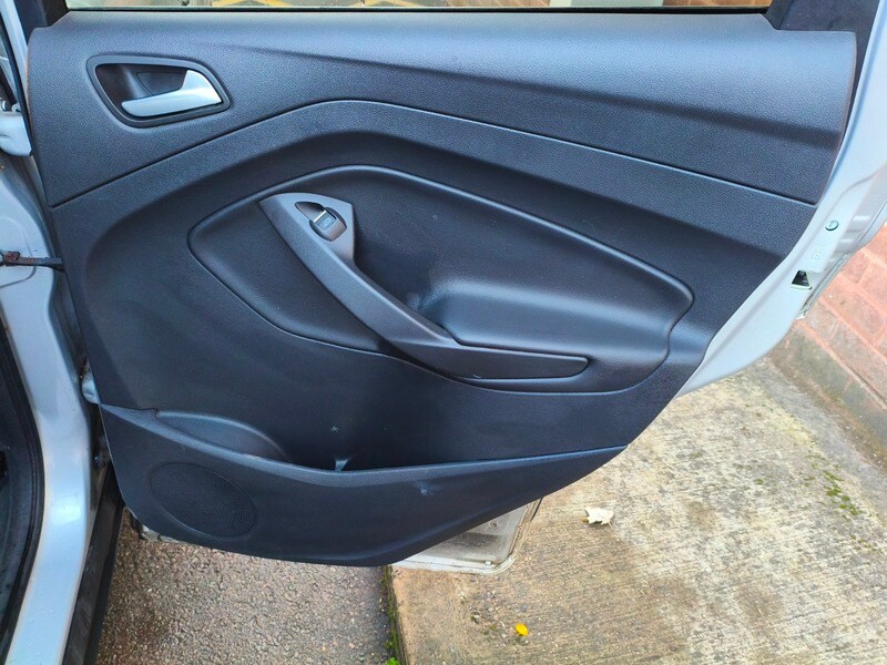 Used Ford Kuga 2018 for sale - 76611439: Photo 40