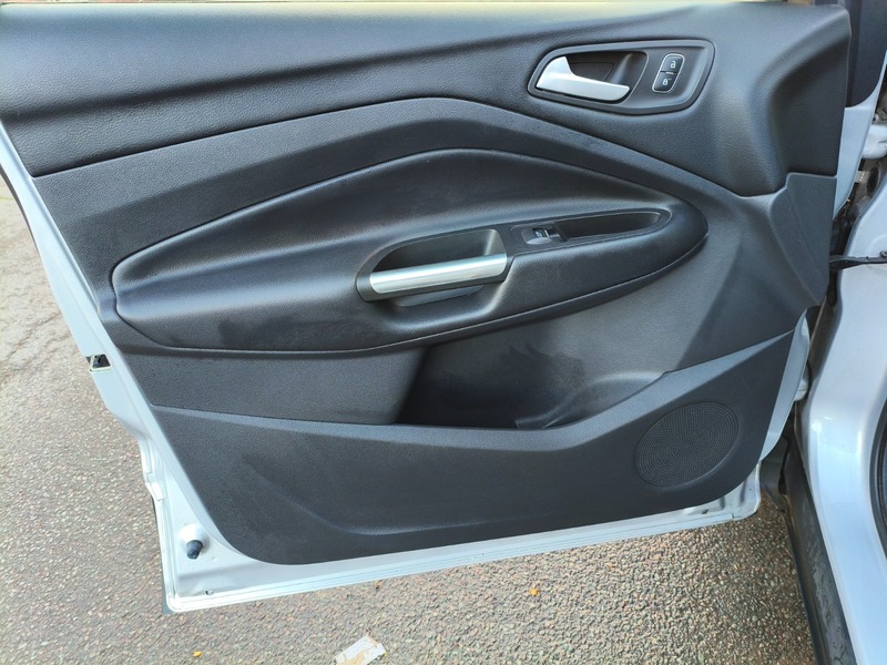 Used Ford Kuga 2018 for sale - 76611439: Photo 41