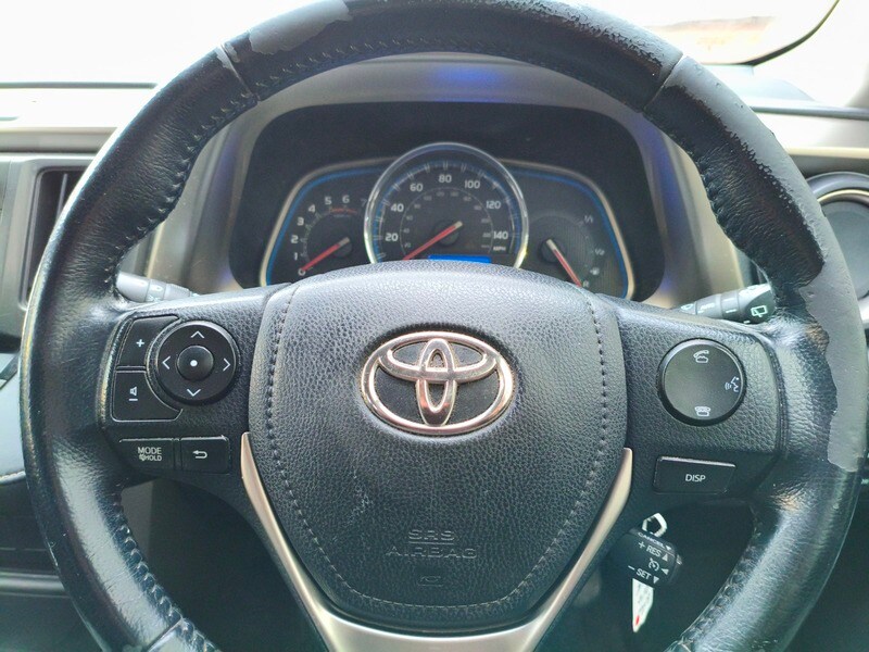 Used Toyota RAV4 2015 for sale - 77572431: Photo 13