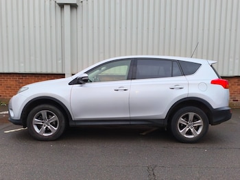 Used Toyota RAV4 2015 for sale - 77572431: Photo